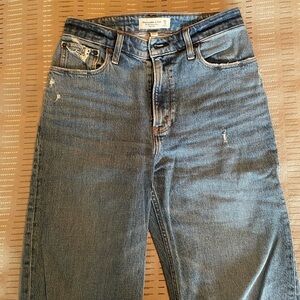 Abercrombie relaxed 90s high rise curve love jeans